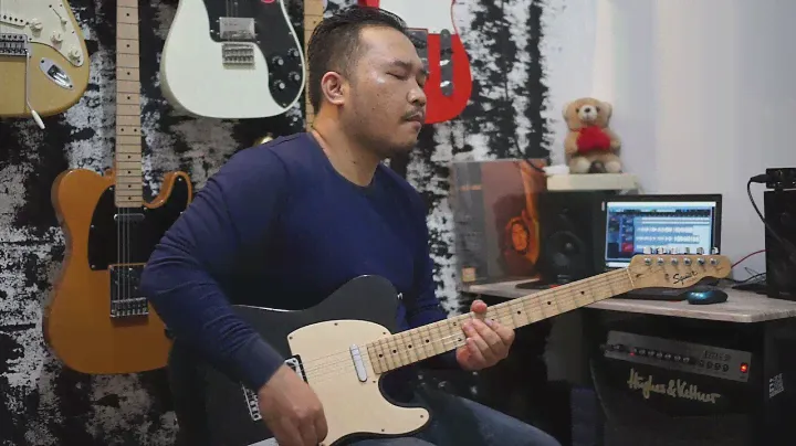 Squier by Fender Telecaster made in China 2009 | Eirene Music Shop Demo Video