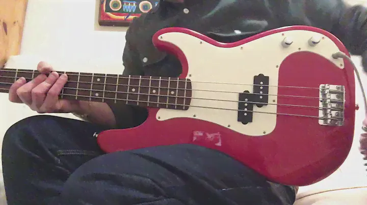 2000 Squier P-Bass Precision Affinity Series Indonesia Red
