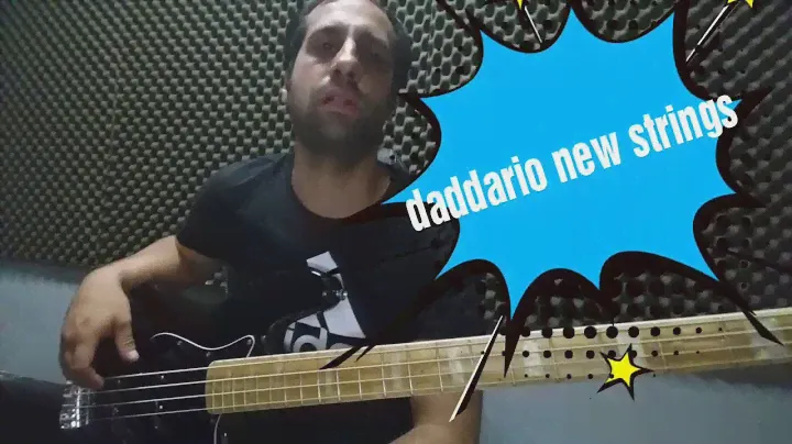 new  daddario bass strings on my squier jazz bass vintage modified 77 black