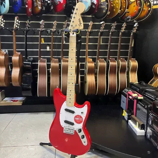  Fender Squier Sonic Mustang Maple Fingerboard Electric Guitar Torino Red - Squier by Fender